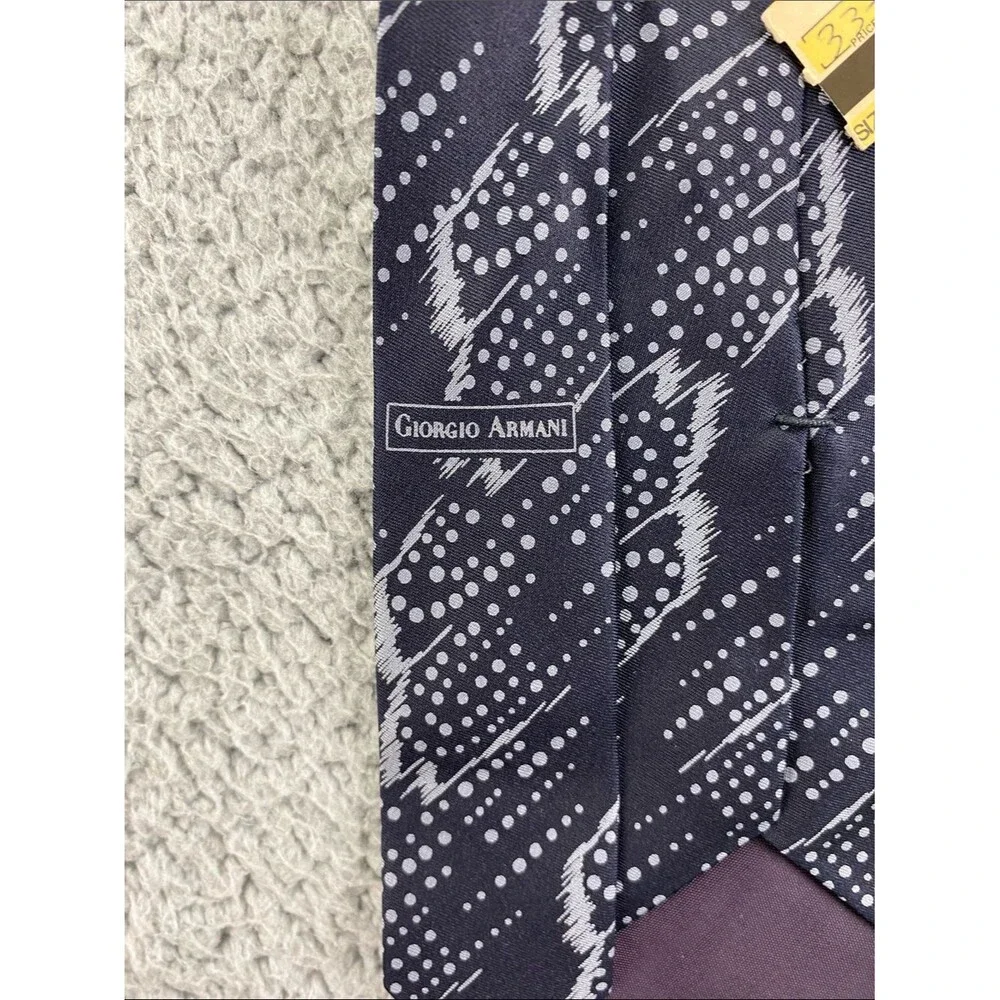 Giorgio Armani Silk Tie Navy Blue Abstract Dot Pattern Designer Necktie